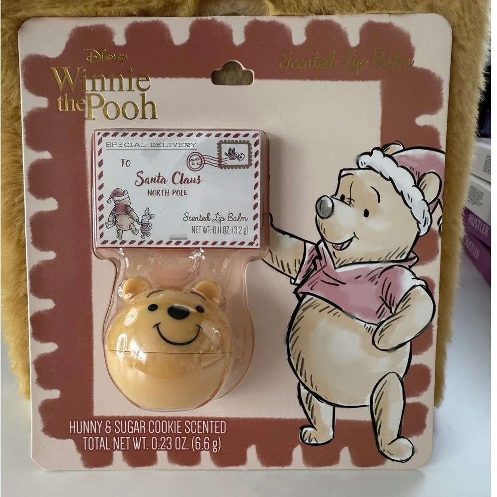 Disney‎ Winnie the Pooh Scented Lip Balm and Large Fuzzy Eyeshadow Palette Set